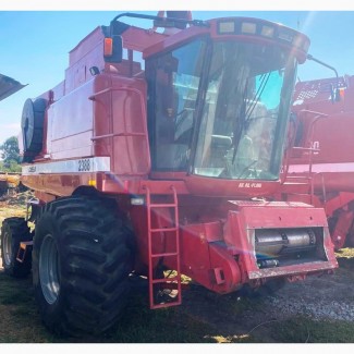 Комбайн зеонозбиральний Case IH 2388